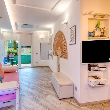 The Trendiest House Just Few Steps From The Colosseum Apartment
